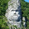 640px-frontal_view_of_the_decebalus_rock_sculpture_optimized