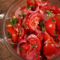 salata-de-rosii-cu-ceapa